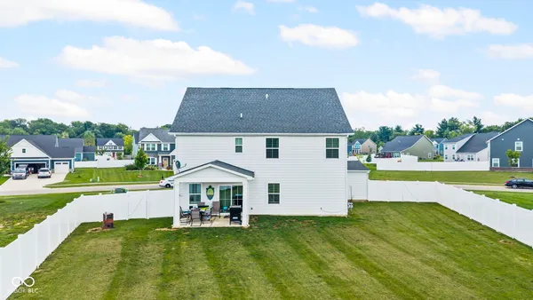 $435,000 | 7264 West Beyers Court, New Palestine, IN 46163