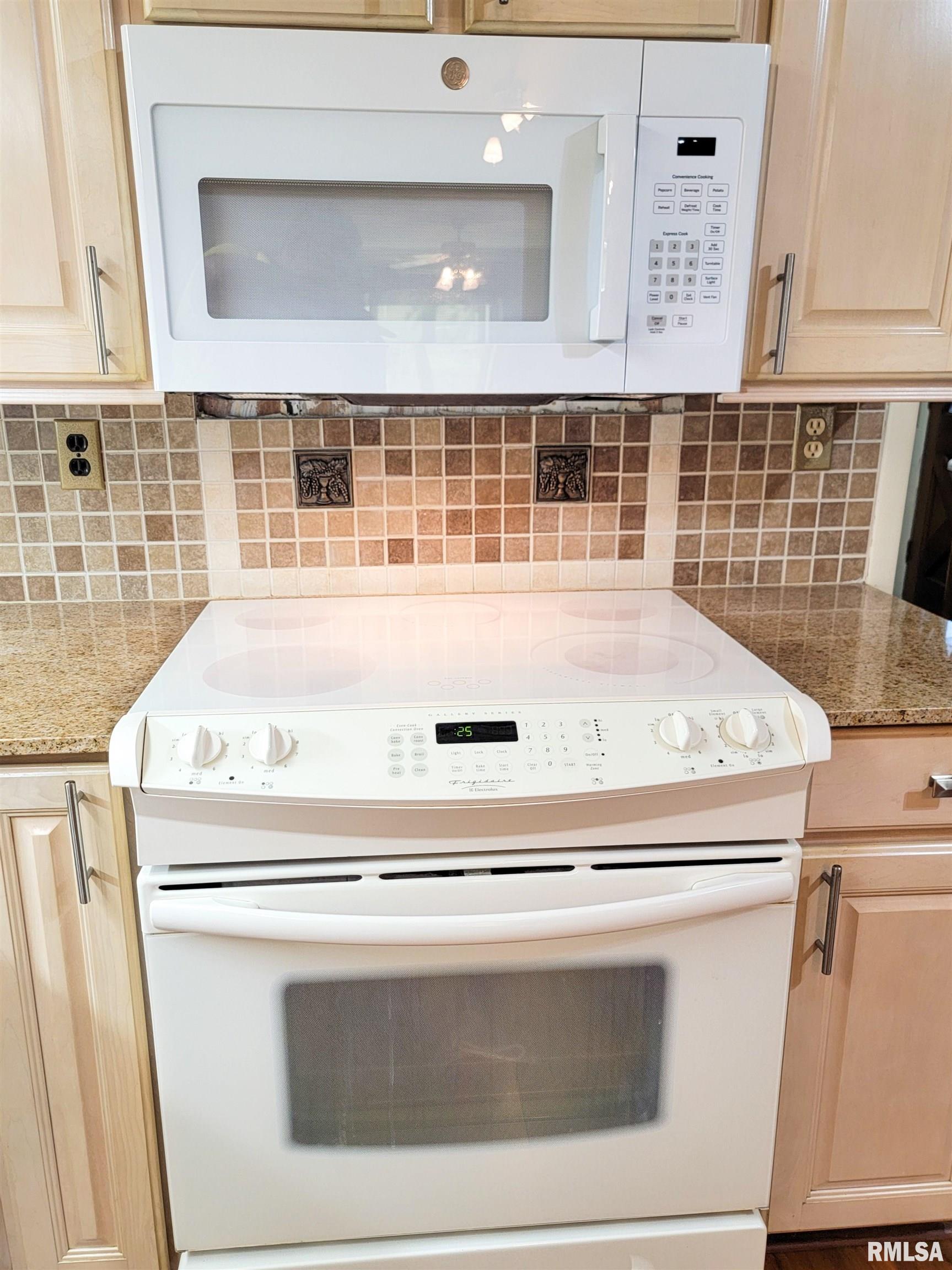 325 South 5th Street Southwest Clay City, IL 62824 - Photo 22 of 87