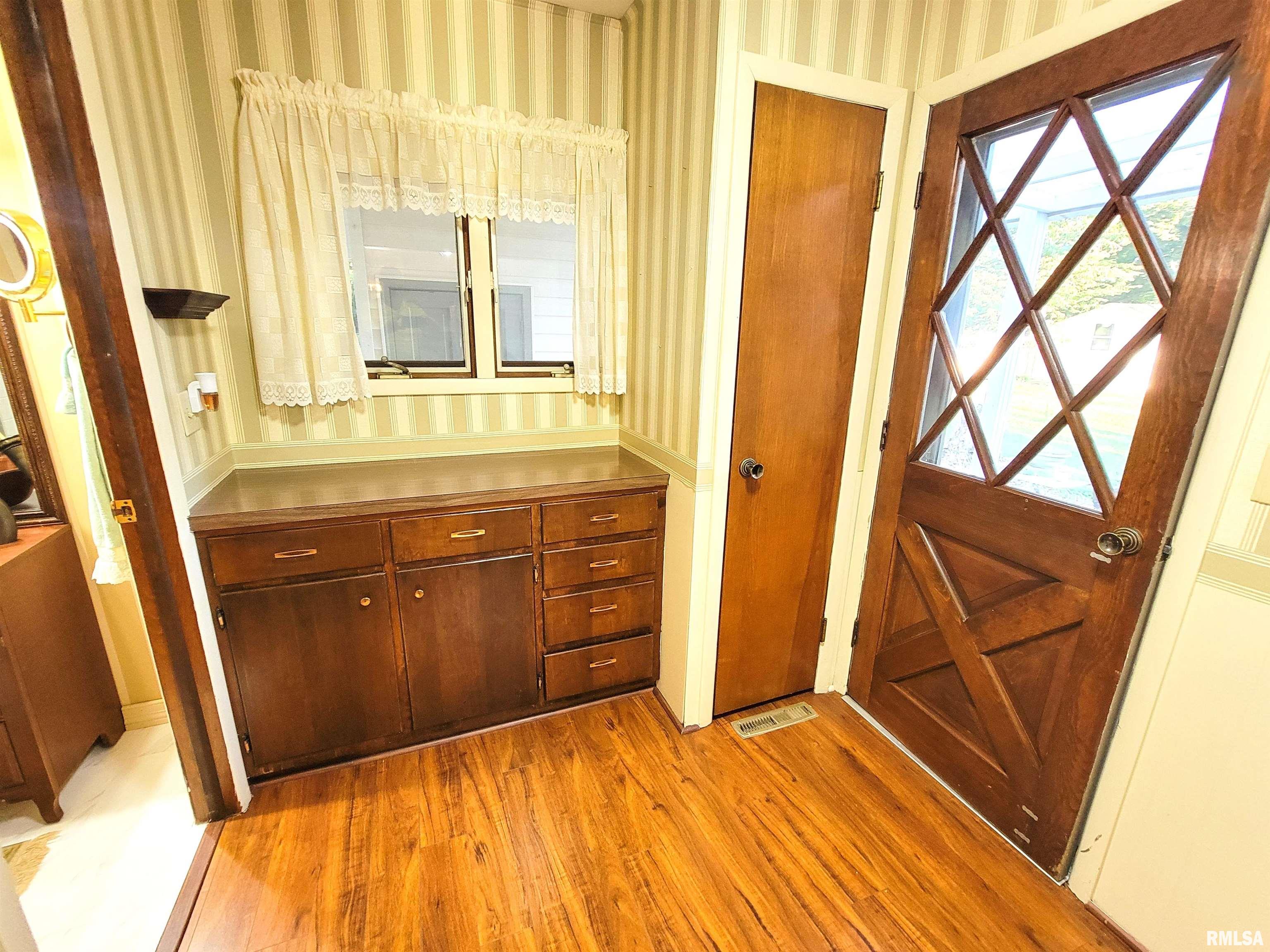 325 South 5th Street Southwest Clay City, IL 62824 - Photo 64 of 87