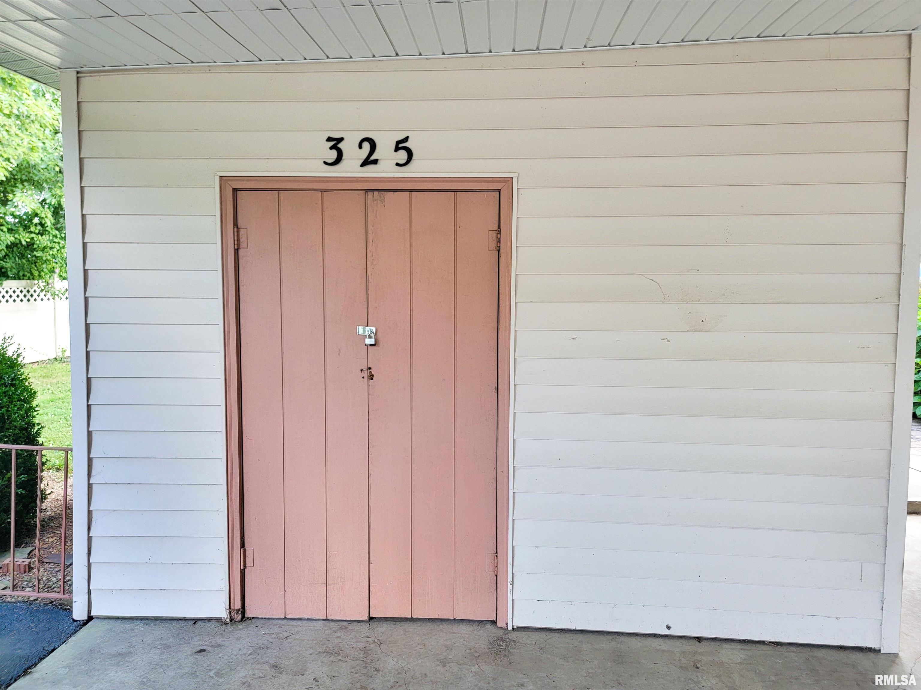325 South 5th Street Southwest Clay City, IL 62824 - Photo 70 of 87