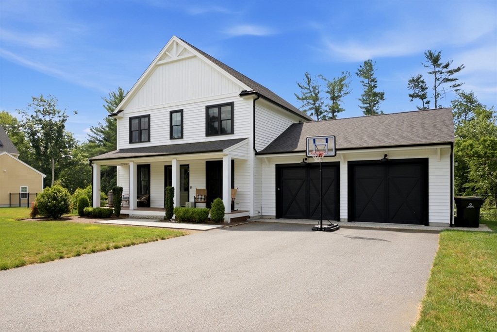3 Trinity Circle Bridgewater, MA 02324 - Photo 4 of 42
