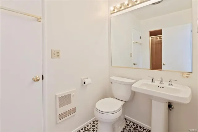 $4,950 | 13161 Crestline Drive, Santa Ana, CA 92705