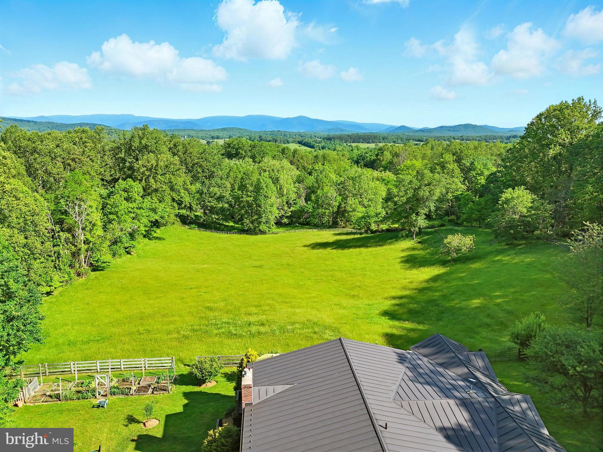 103 Castleton Ford Road Castleton, VA 22716 - Photo 3 of 82 Amazing Views of The Blue Ridge