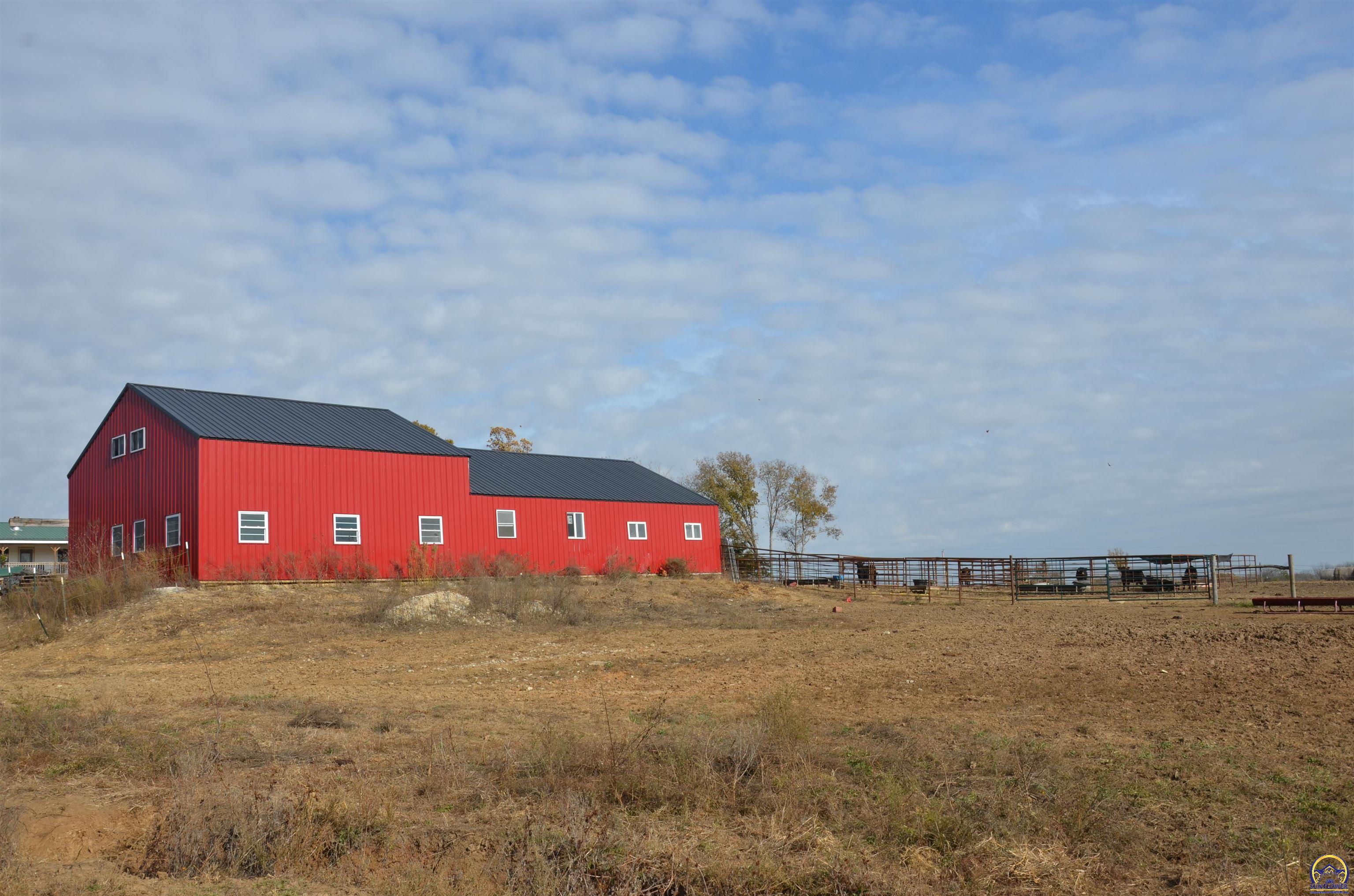 20031 South Berryton Road Lyndon, KS 66451 - Photo 89 of 98