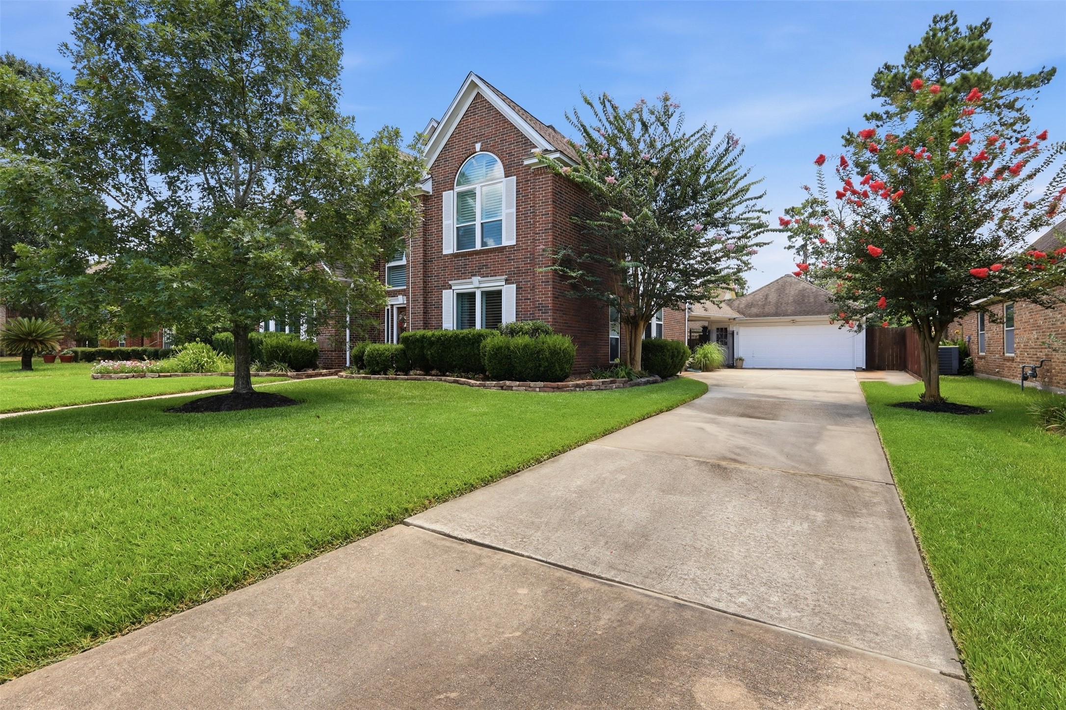 3655 Blue Lake Drive Spring, TX 77388 - Photo 2 of 29