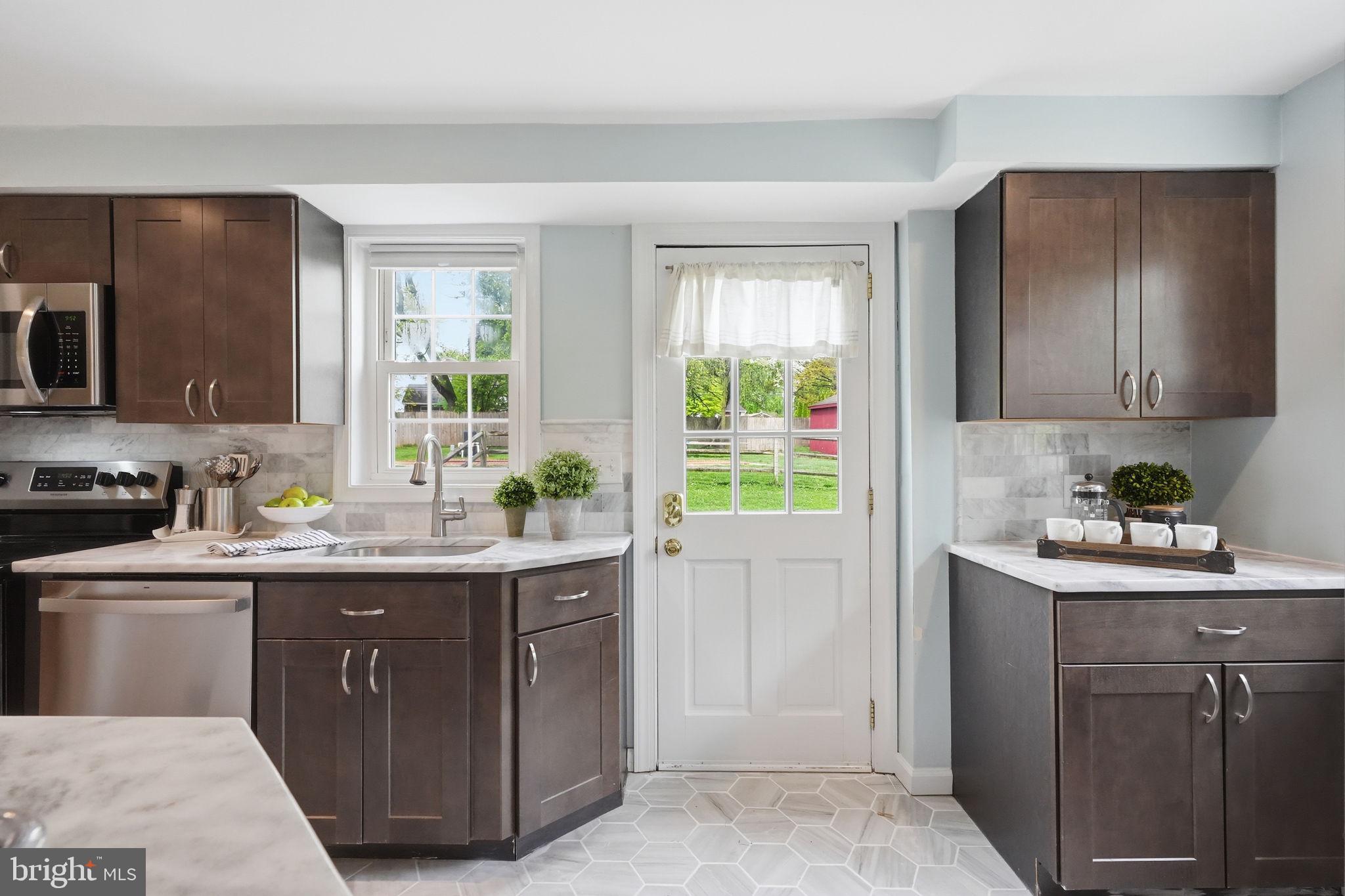 528 South Old Middletown Road Media, PA 19063 - Photo 13 of 28 Bright and inviting kitchen space.