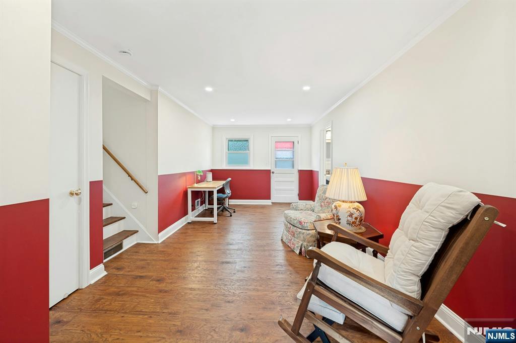 320 West Clinton Avenue Bergenfield, NJ 07621 - Photo 14 of 37