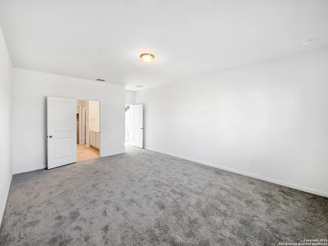 $2,150 | 8303 Kettles, San Antonio, TX 78222