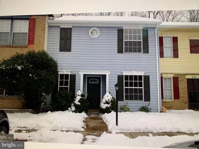 $1,900 | 910 Wind Ridge Drive, Stafford, VA 22554