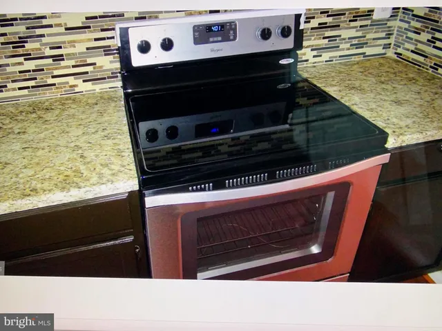 $1,900 | 910 Wind Ridge Drive, Stafford, VA 22554