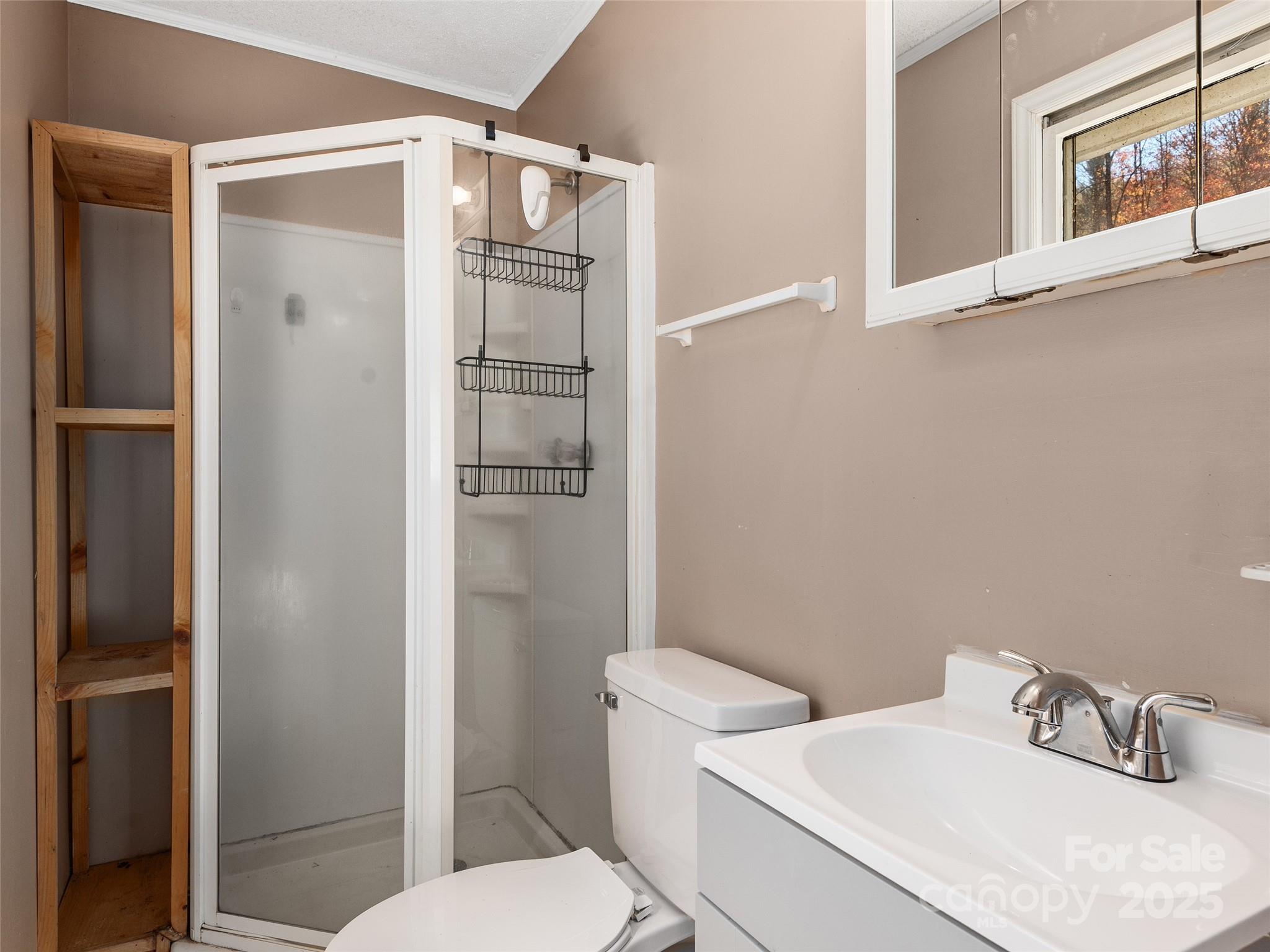 54 Sam King Road Hendersonville, NC 28739 - Photo 11 of 27 Gallery Image 11