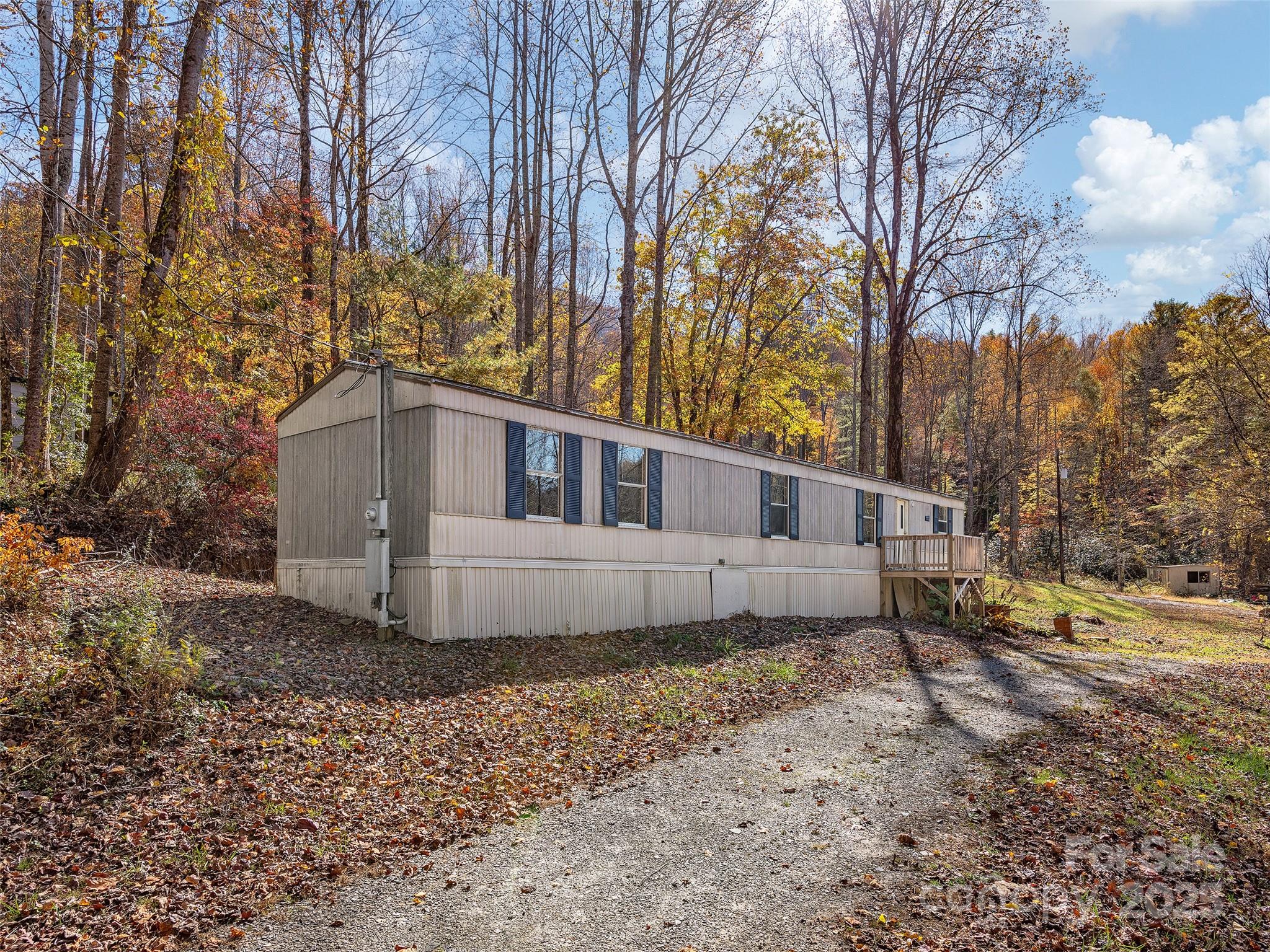 54 Sam King Road Hendersonville, NC 28739 - Photo 17 of 27 Gallery Image 17