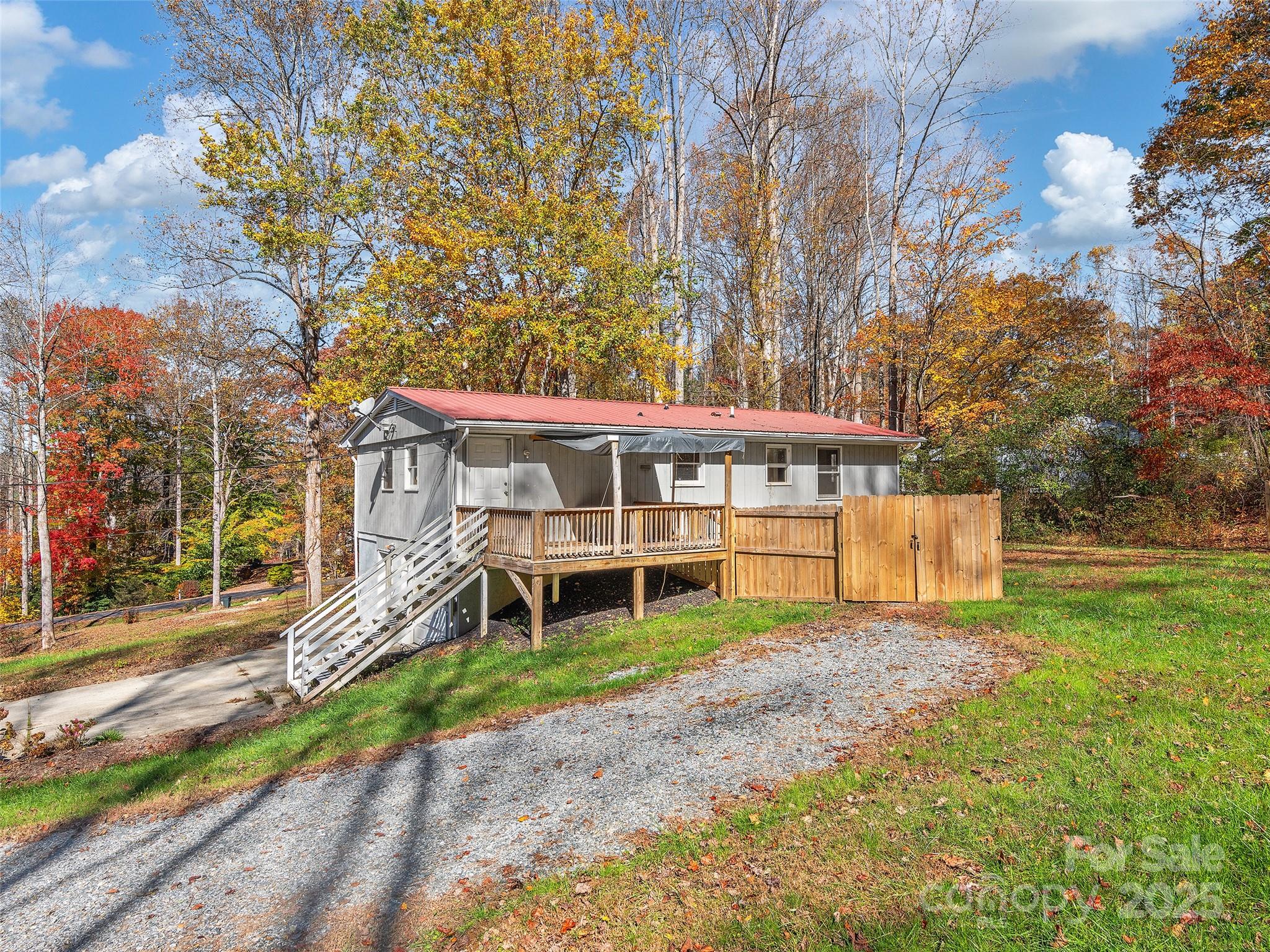 54 Sam King Road Hendersonville, NC 28739 - Photo 2 of 27 Gallery Image 2