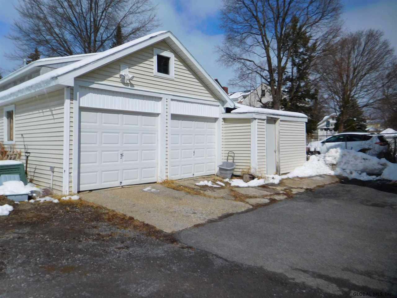 305 Rosa Road Schenectady, NY 12308 - Photo 20 of 20 Photo 20