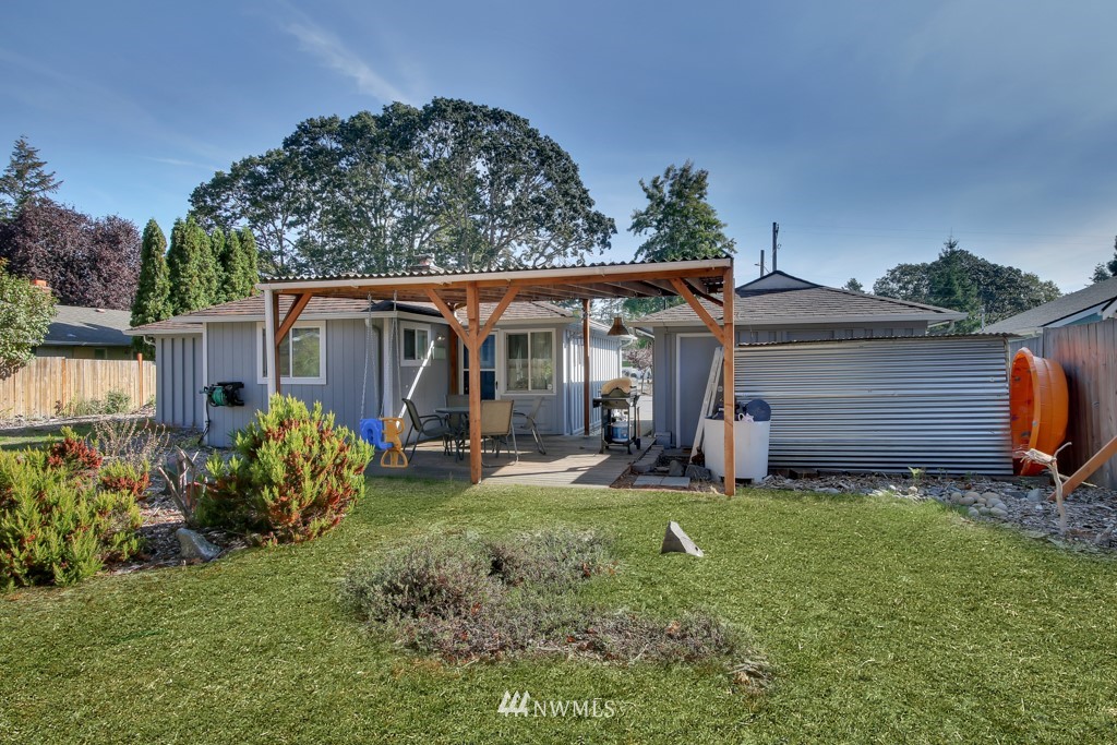 8620 Meadow Road Southwest Lakewood, WA 98499 - Photo 15 of 19 Gallery Image 15