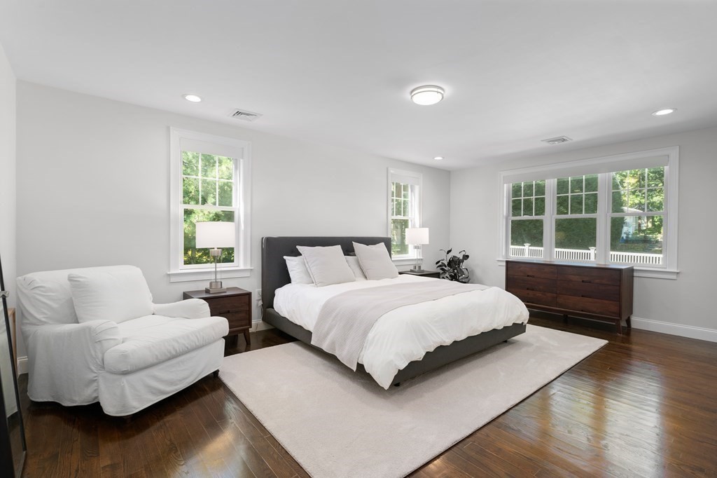 8 Partridge Road Wellesley, MA 02481 - Photo 11 of 30