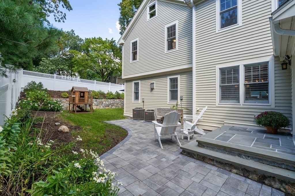 8 Partridge Road Wellesley, MA 02481 - Photo 28 of 30
