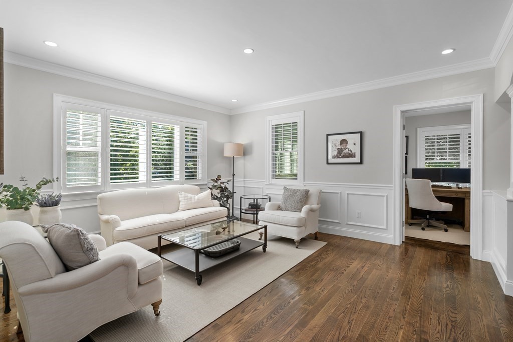 8 Partridge Road Wellesley, MA 02481 - Photo 8 of 30