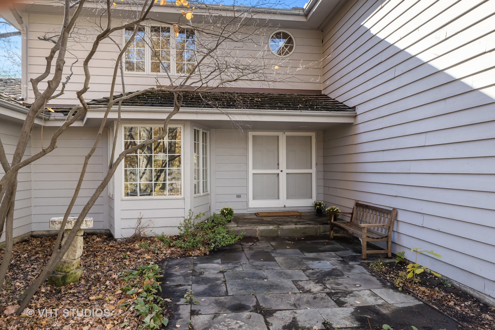 178 Maplewood Road Riverside, IL 60546 - Photo 4 of 37