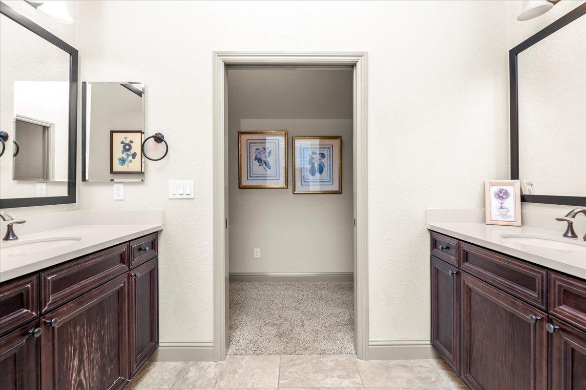 921 Hackberry Avenue Modesto, CA 95350 - Photo 21 of 34