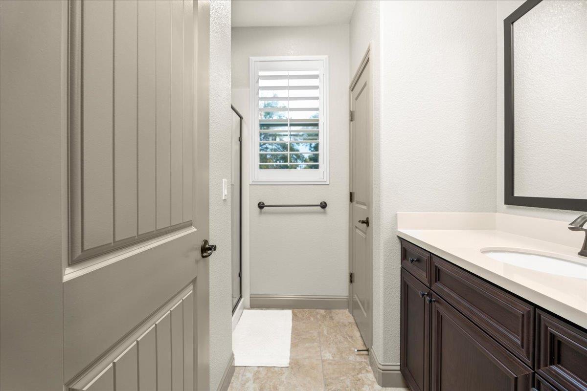 921 Hackberry Avenue Modesto, CA 95350 - Photo 31 of 34