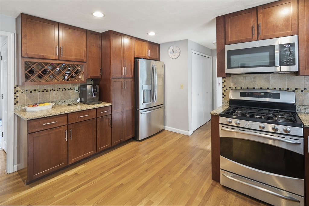 15 Juniper Road Sharon, MA 02067 - Photo 7 of 42