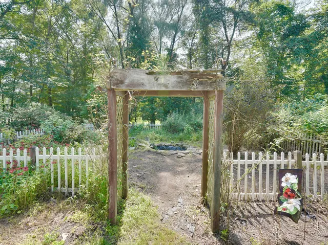 $290,000 | 242 Herrick Road, Brooklyn, CT 06234