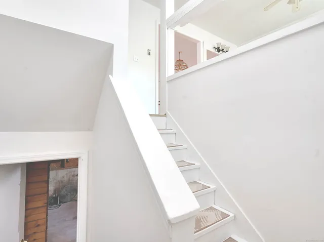 $290,000 | 242 Herrick Road, Brooklyn, CT 06234