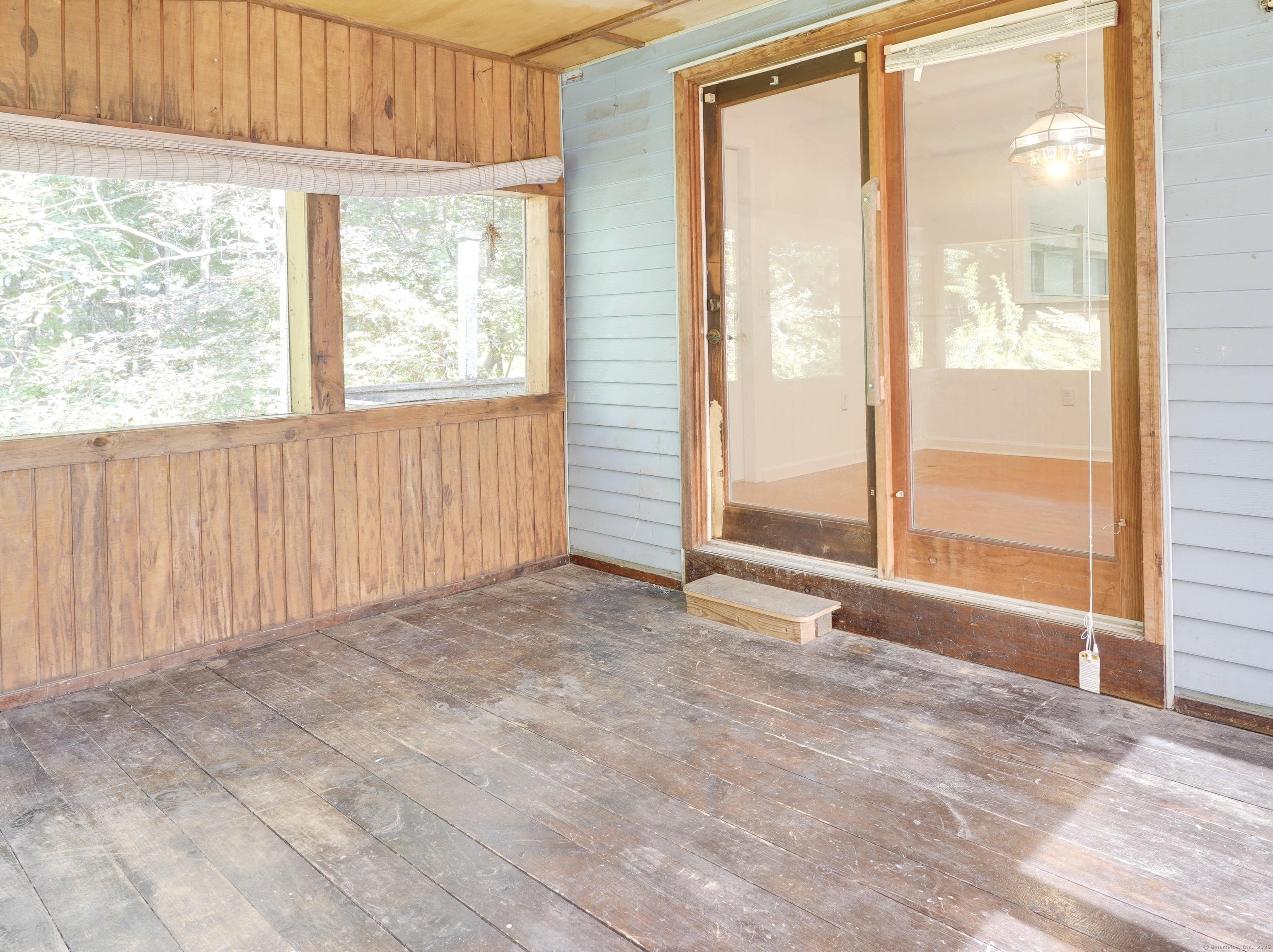 242 Herrick Road Brooklyn, CT 06234 - Photo 8 of 32