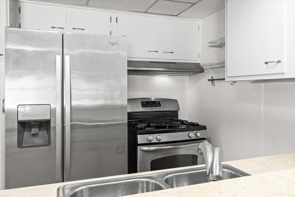 7707 Watson Street Austin, TX 78757 - Photo 5 of 27