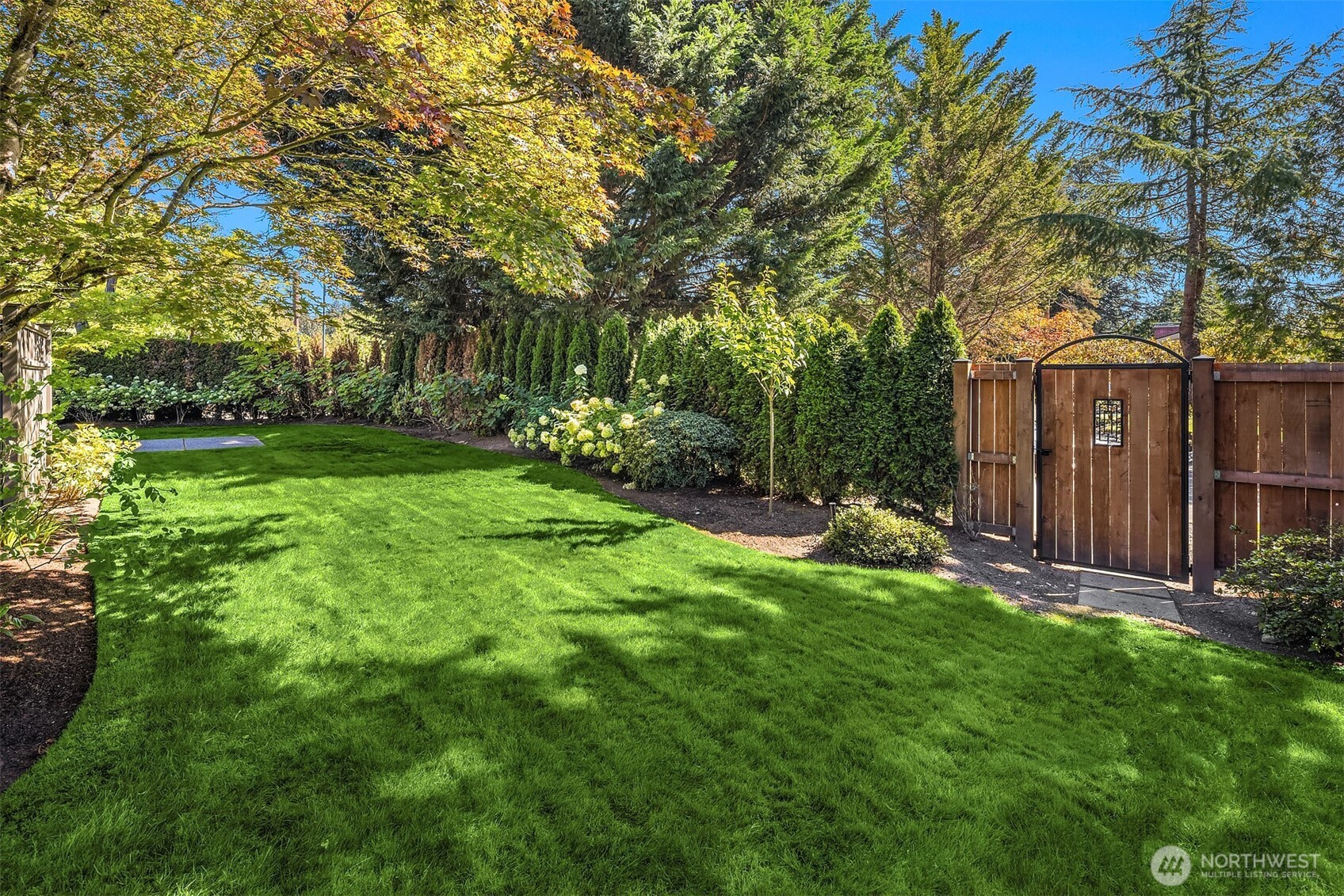 3001 Hunts Point Road Bellevue, WA 98004 - Photo 36 of 36 Gallery Image 36