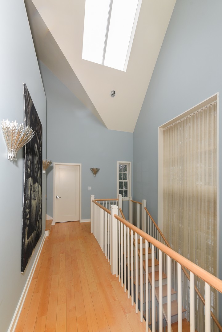 377 Sunset Road Winnetka, IL 60093 - Photo 19 of 42