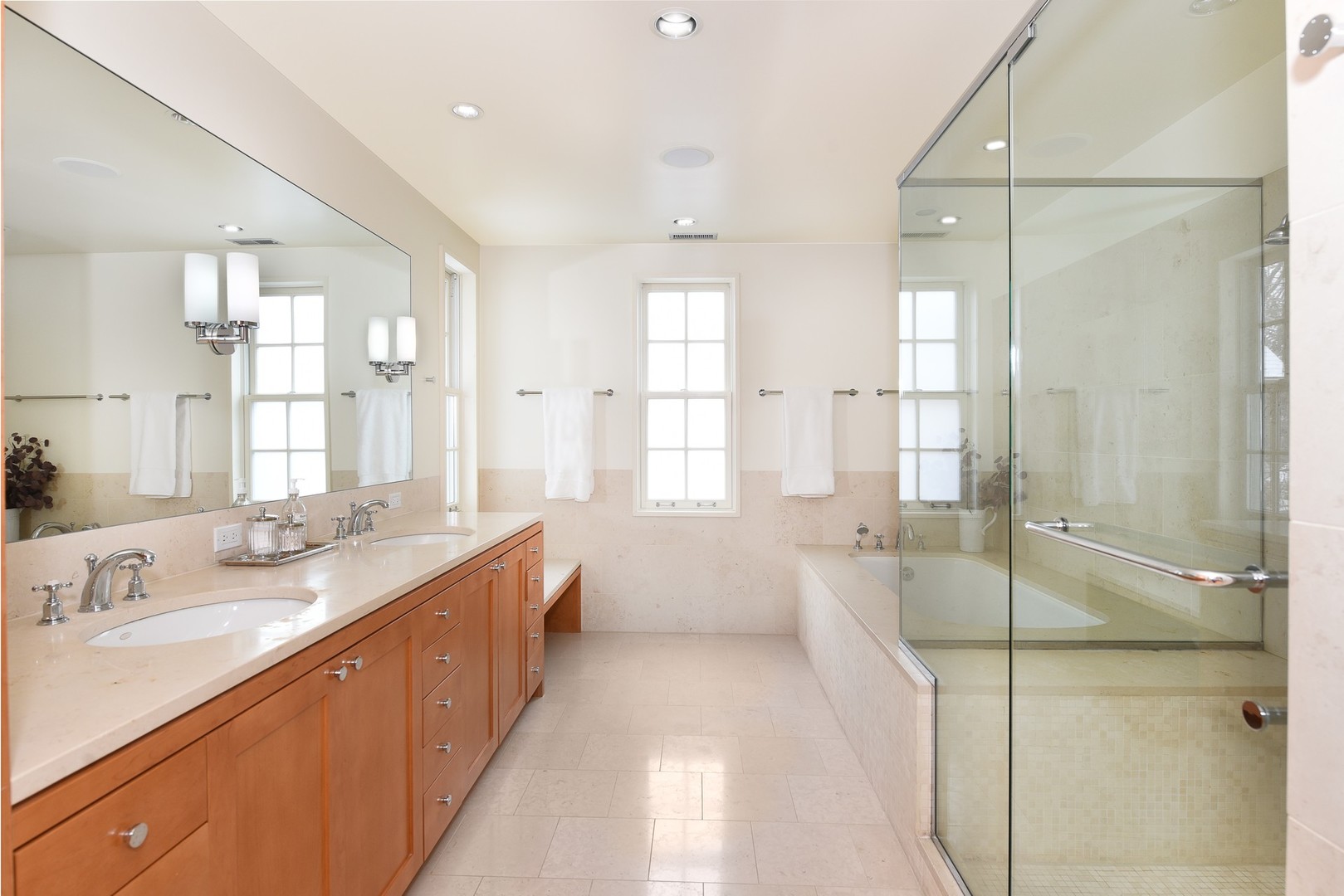 377 Sunset Road Winnetka, IL 60093 - Photo 23 of 42