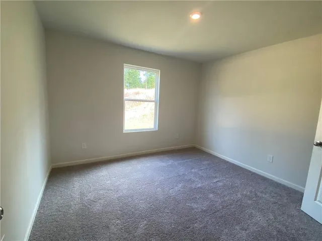 $2,400 | 536 Pemberton Street, Kingston, GA 30145