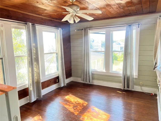 $950 | 703 West 11th Street, Unit 6, Austin, TX 78701