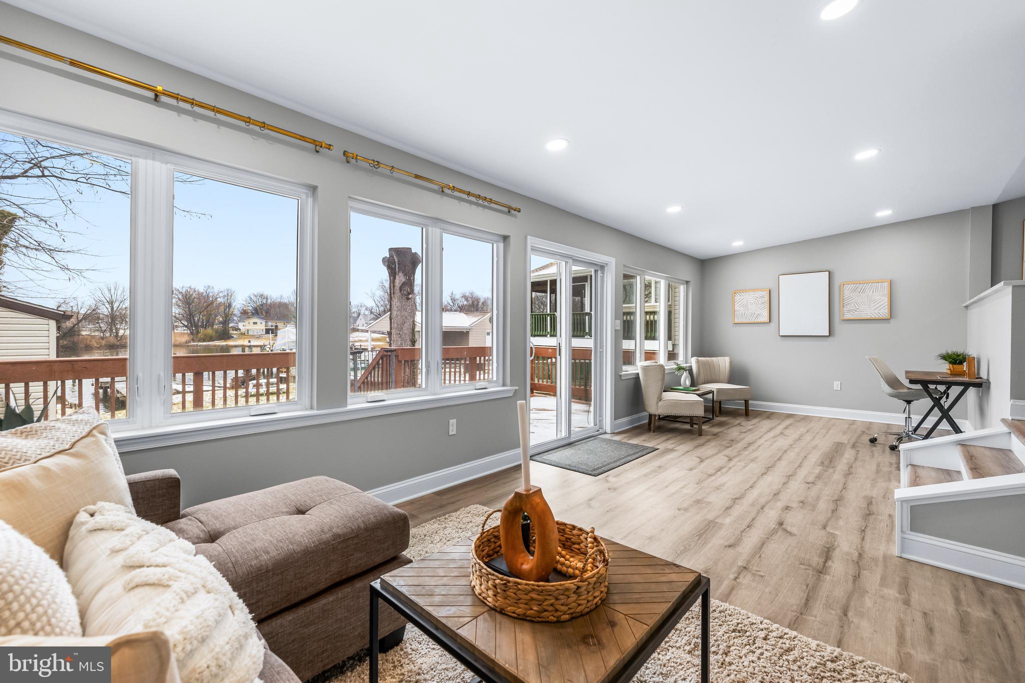 904 Oakleigh Beach Road Baltimore, MD 21222 - Photo 1 of 29 Gallery Image 1