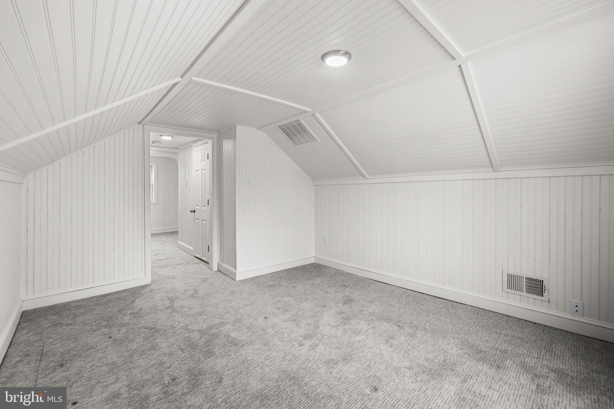 904 Oakleigh Beach Road Baltimore, MD 21222 - Photo 20 of 29 Bedroom 2
