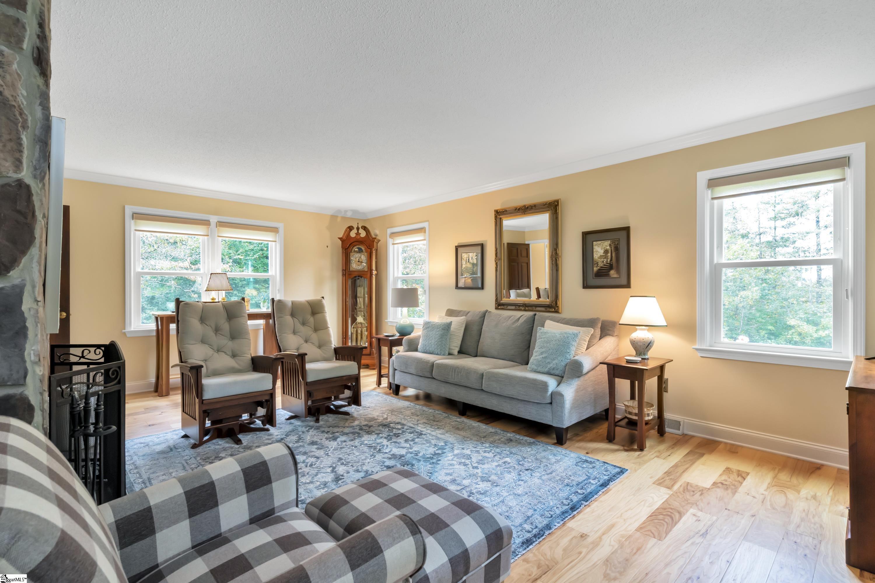 13 Tugaloo Bluff Road Travelers Rest, SC 29690 - Photo 4 of 35 Gallery Image 4