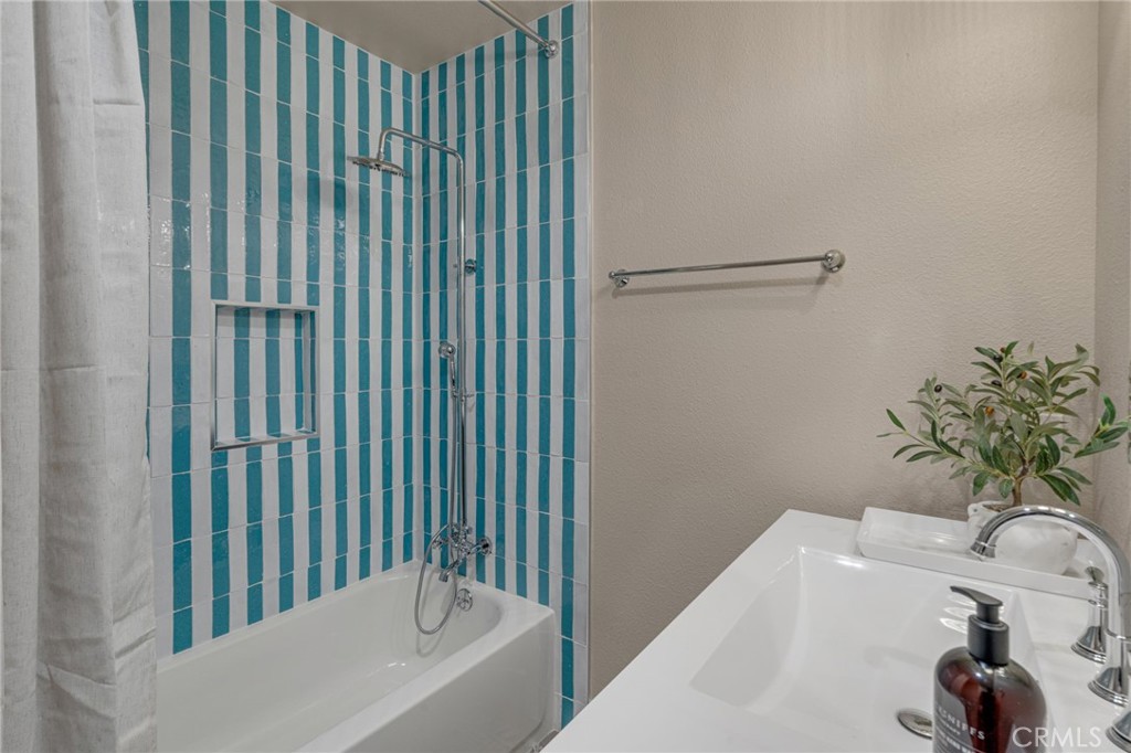 2057 Down Street Riverside, CA 92507 - Photo 30 of 52