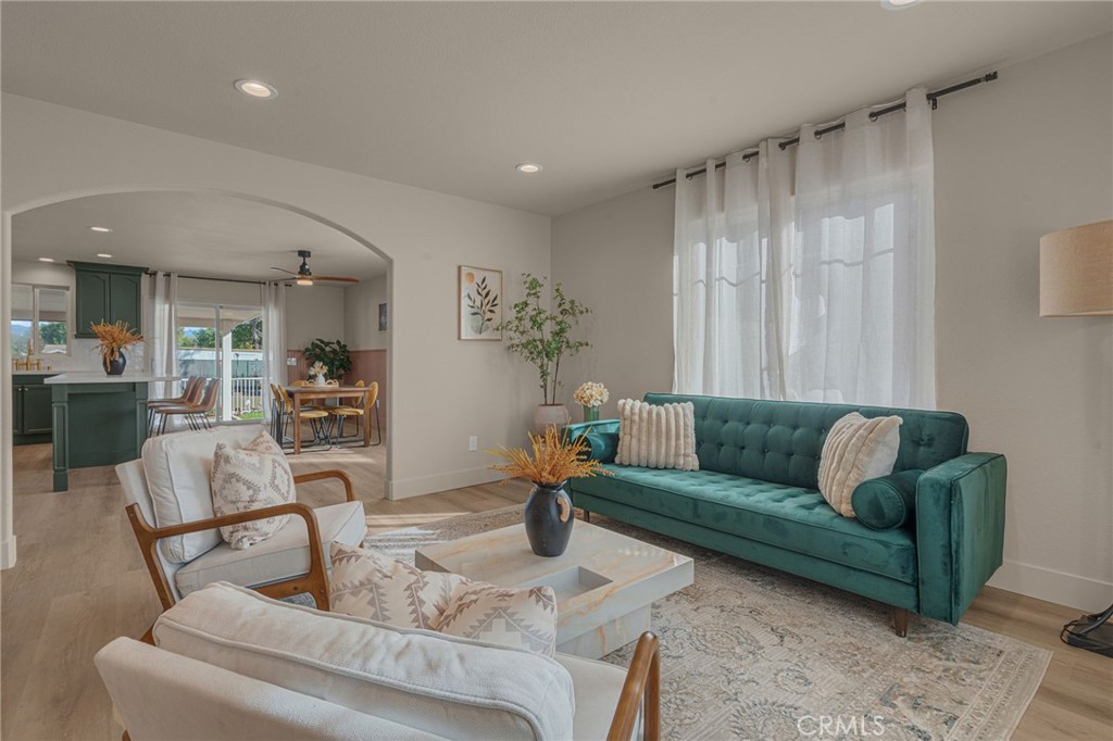 2057 Down Street Riverside, CA 92507 - Photo 5 of 52