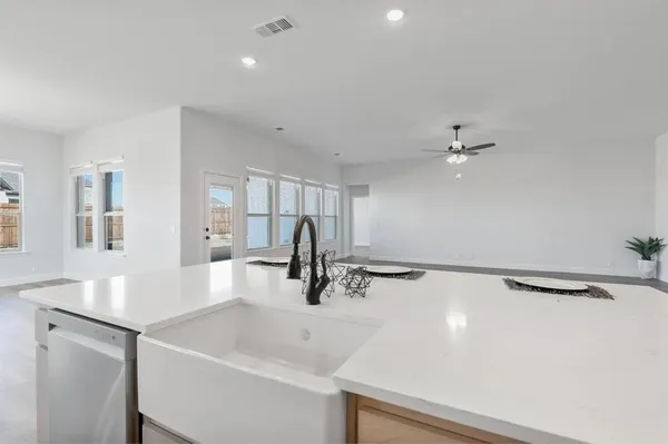 $469,370 | 2813 Dolomite Street, Sherman, TX 75092