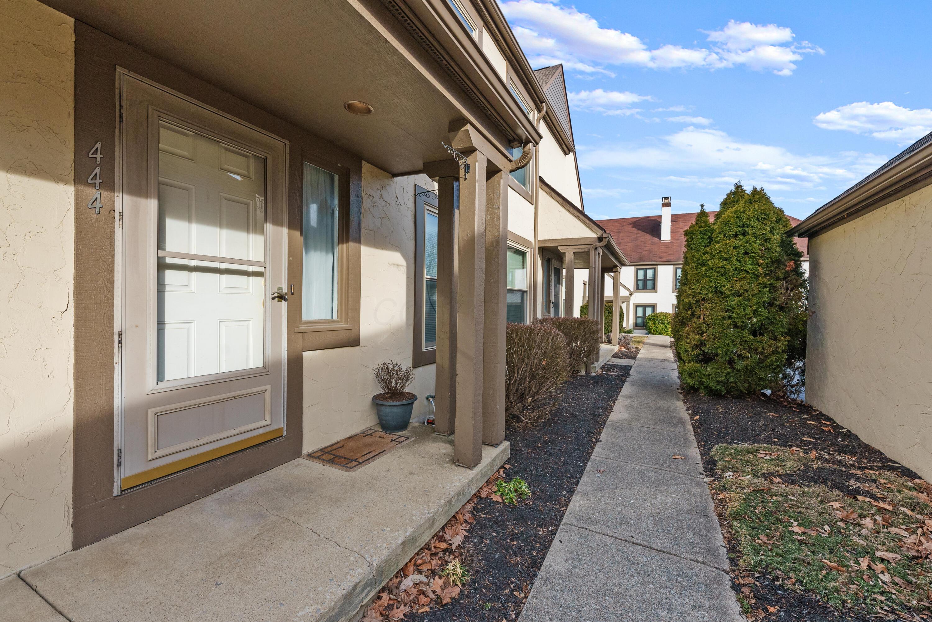 438 Edinburgh Road, Unit 438452 Dublin, OH 43017 - Photo 10 of 28 DSC04277