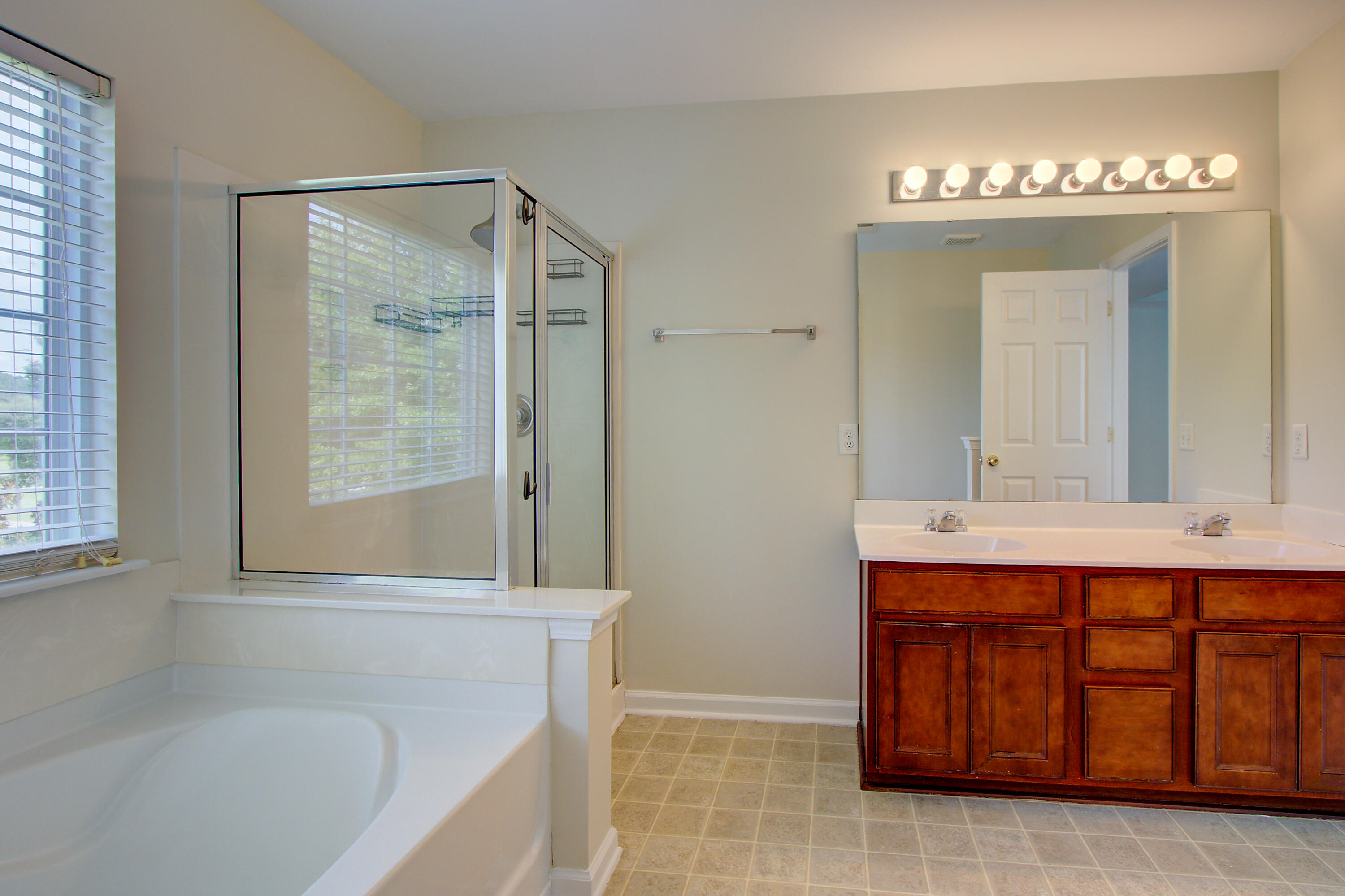 130 Decatur Drive Summerville, SC 29486 - Photo 15 of 28 07202026--051