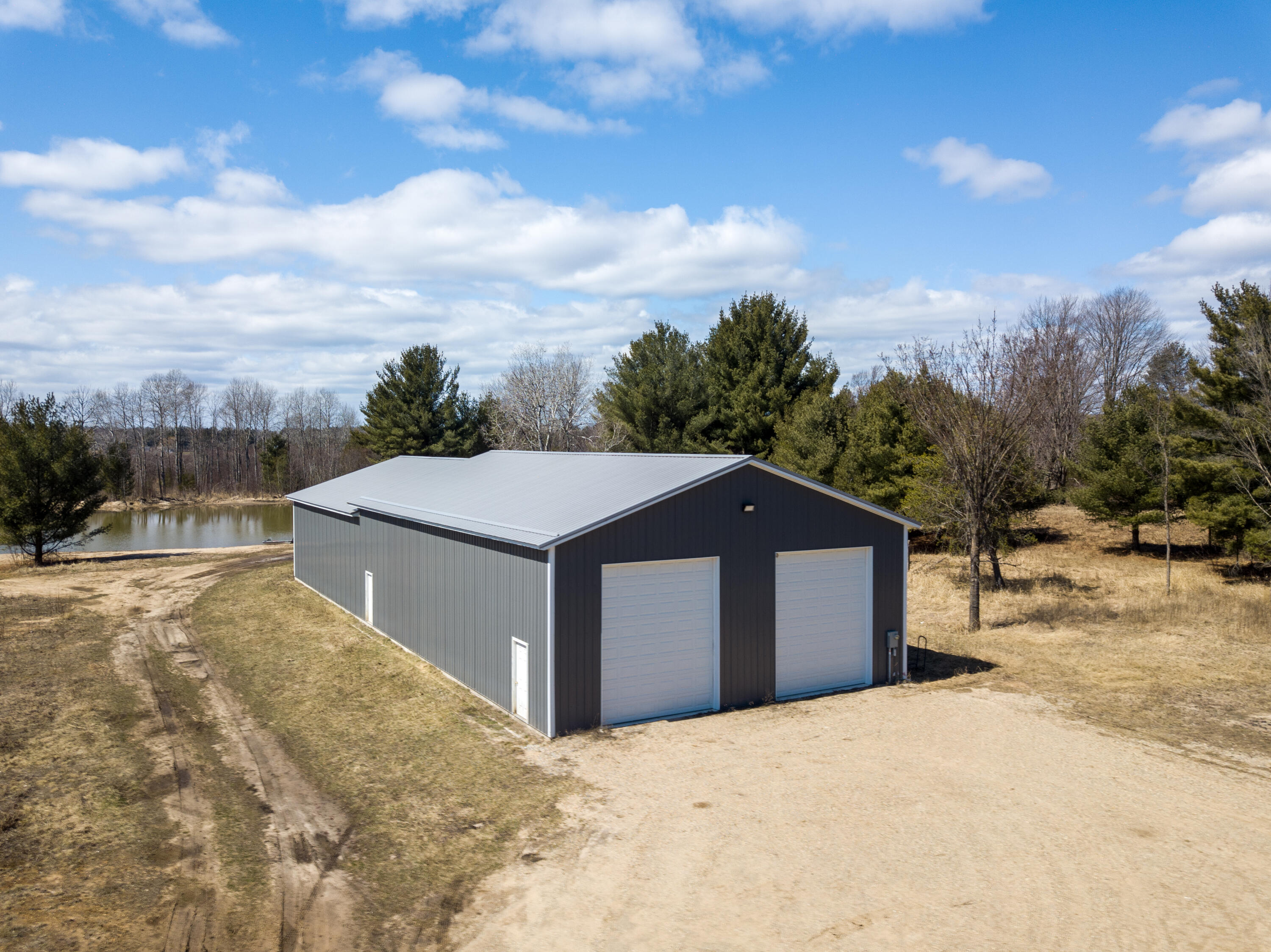2055 Darylnn Lake Road Lupton, MI 48635 - Photo 4 of 26 4