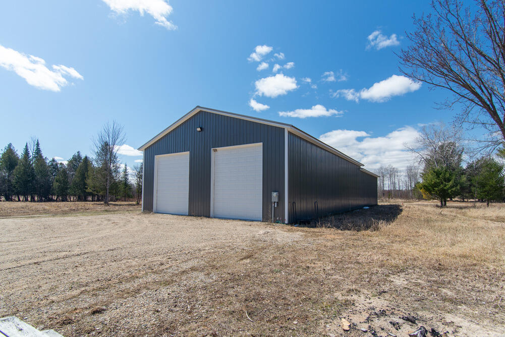 2055 Darylnn Lake Road Lupton, MI 48635 - Photo 7 of 26 7