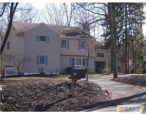 891 Mt Lucas Road Princeton, NJ 08540 - Photo 2 of 8 a front view of a house with a yard