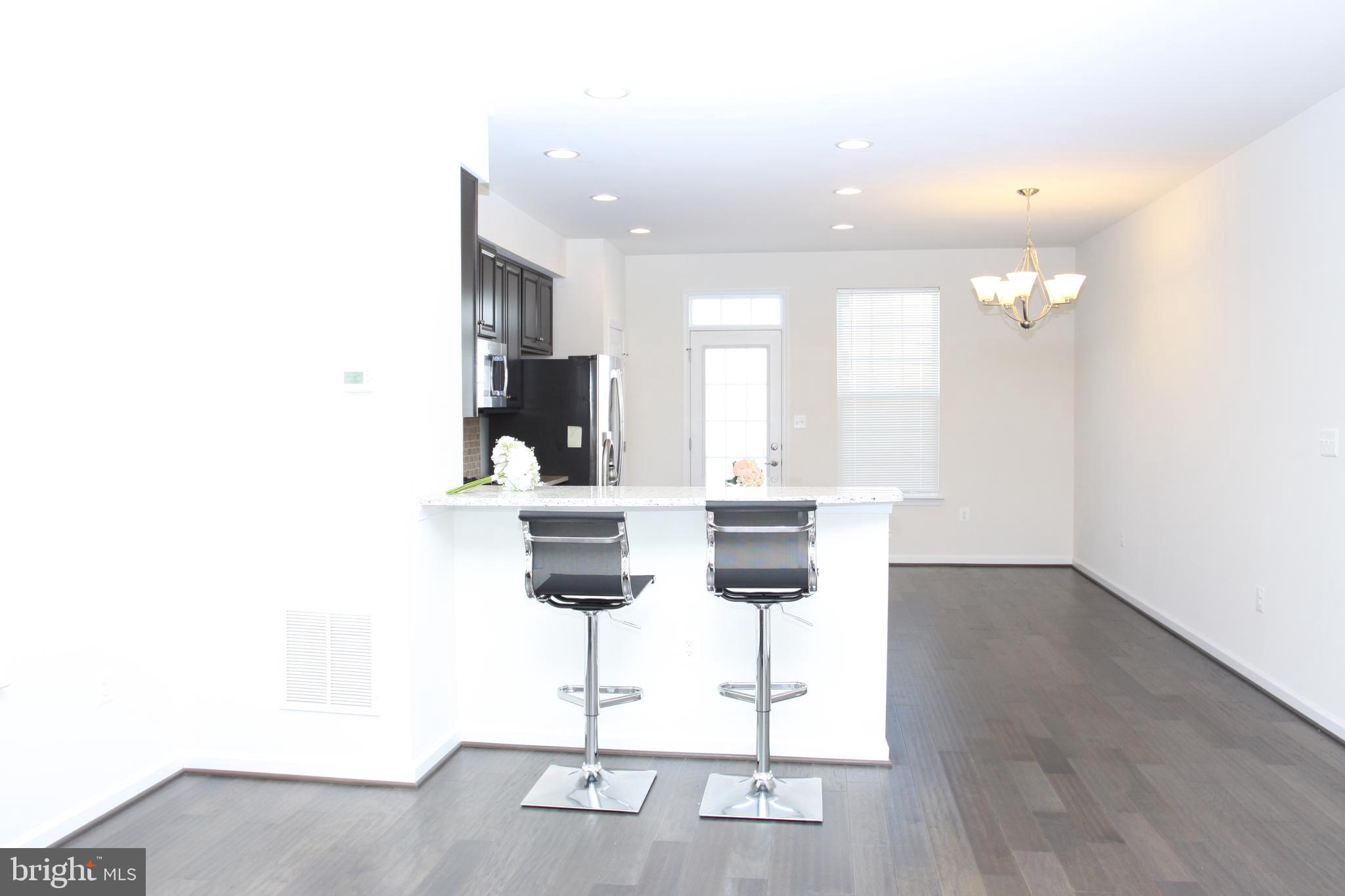 1750 Featherstone Road Woodbridge, VA 22191 - Photo 6 of 19 Gallery Image 6