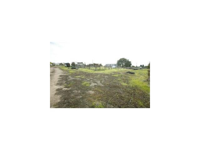 40 Webb Road Watsonville, CA 95076 - Photo 3 of 7 a picture of a person