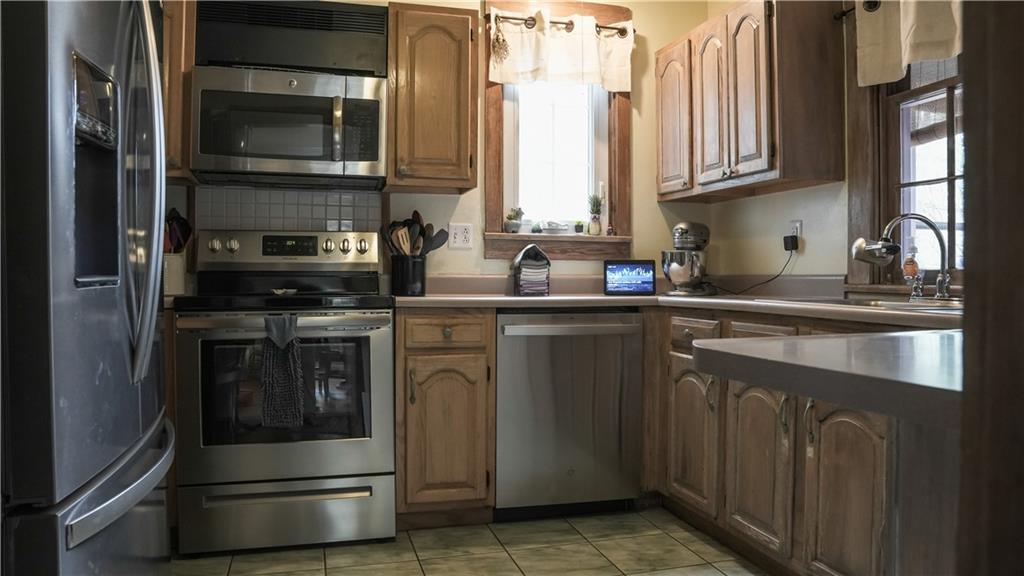 19 Locust Road, Unit 221 Laughlintown, PA 15655 - Photo 19 of 36