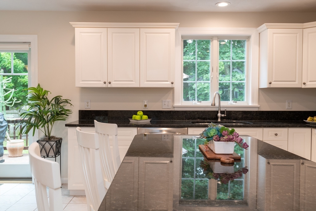 43 Ellen Road Stoneham, MA 02180 - Photo 14 of 42 Gallery Image 14